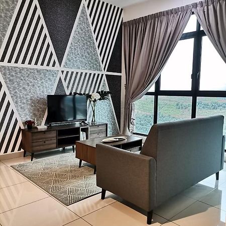 Conezion Residence Putrajaya Nearby Ioi City Mall Экстерьер фото